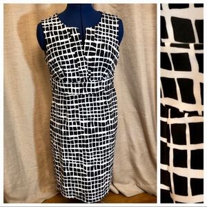 Jude Connally | V Neck Black & White Dress Medium